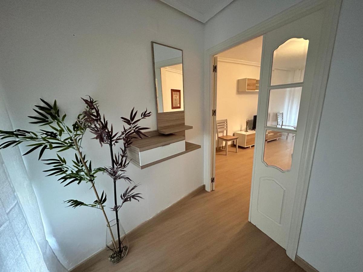 Apartamento Plaza Santa Lucia Renovado Febrero 2025 Sevilla Exteriér fotografie