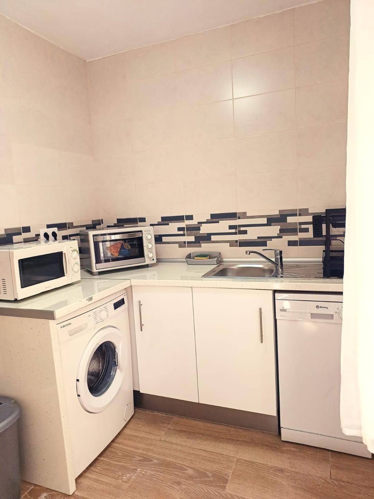 Apartamento Plaza Santa Lucia Renovado Febrero 2025 Sevilla Exteriér fotografie